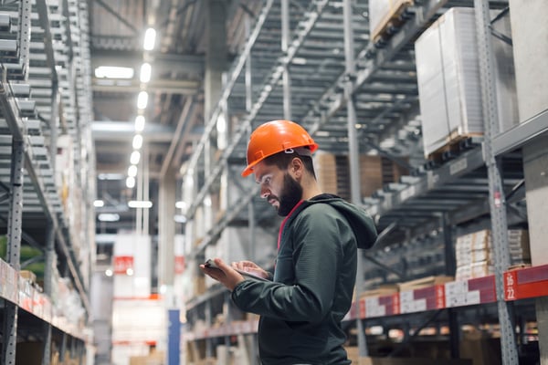 Manufacturing Warehouse Worker in Mexico